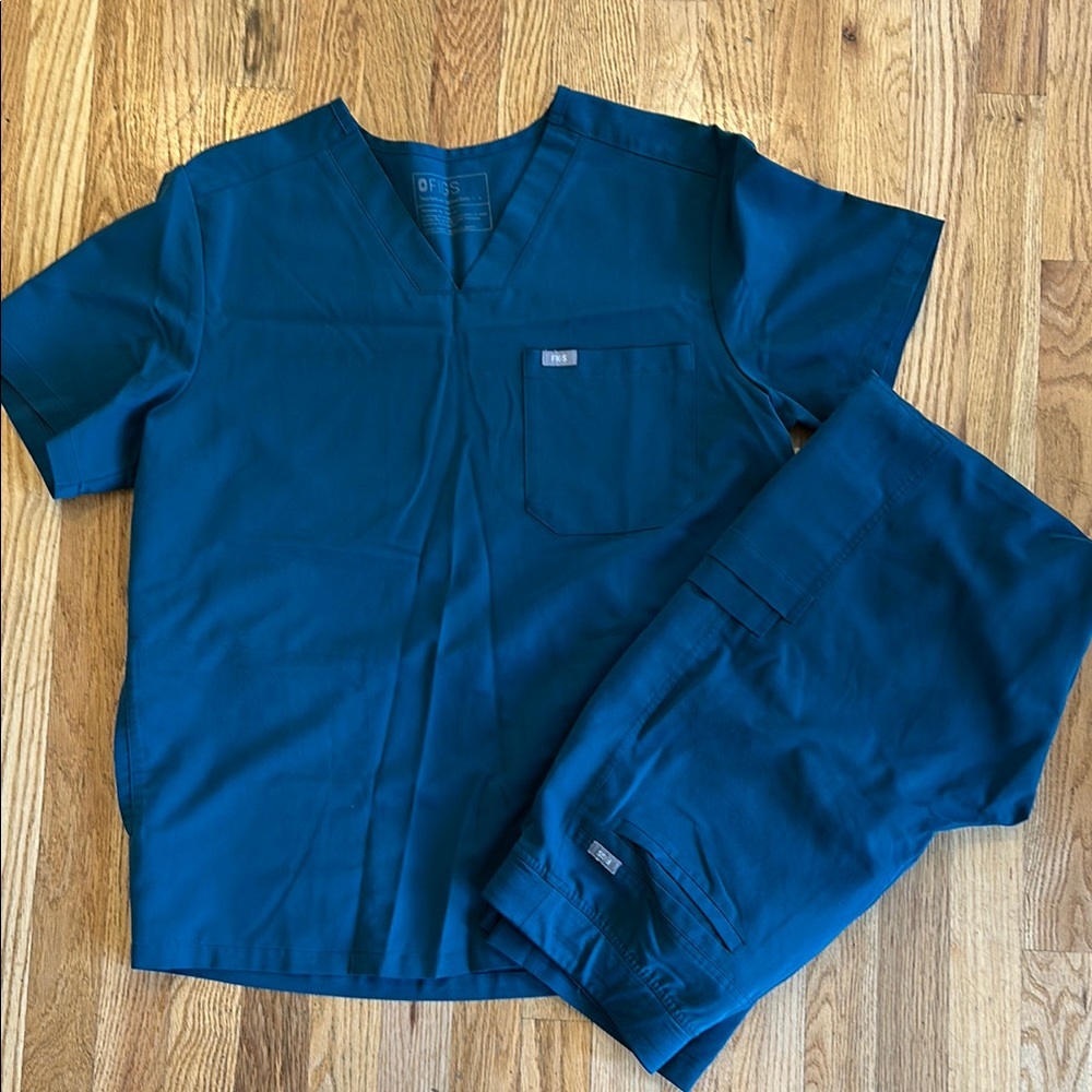 Figs Teal Scrub Set